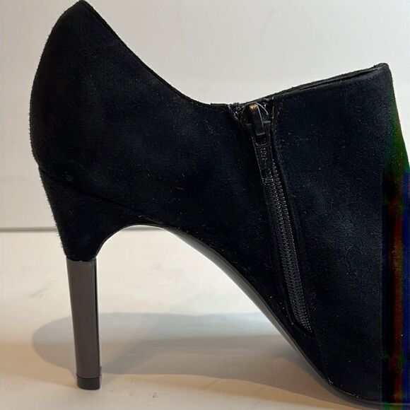 Paloma Black Suede Heel Booties Size 8 - Picture 10 of 13
